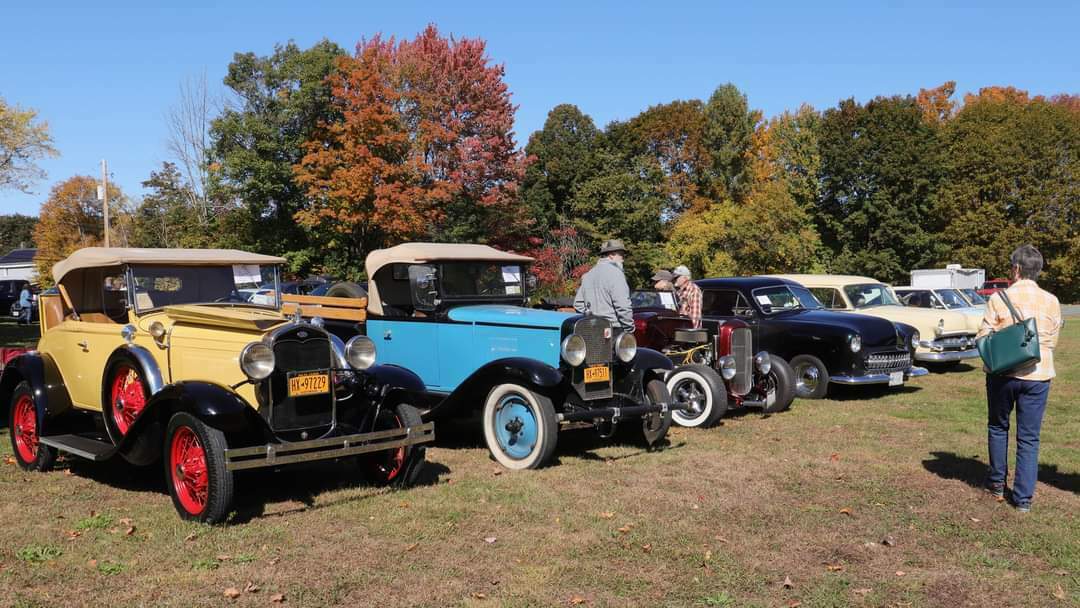 Fall Harvest Cruise-In