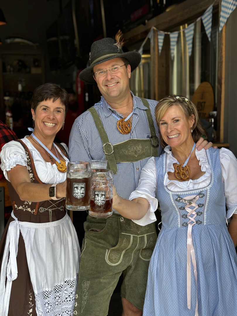 Lost Worlds Brewing Oktoberfest