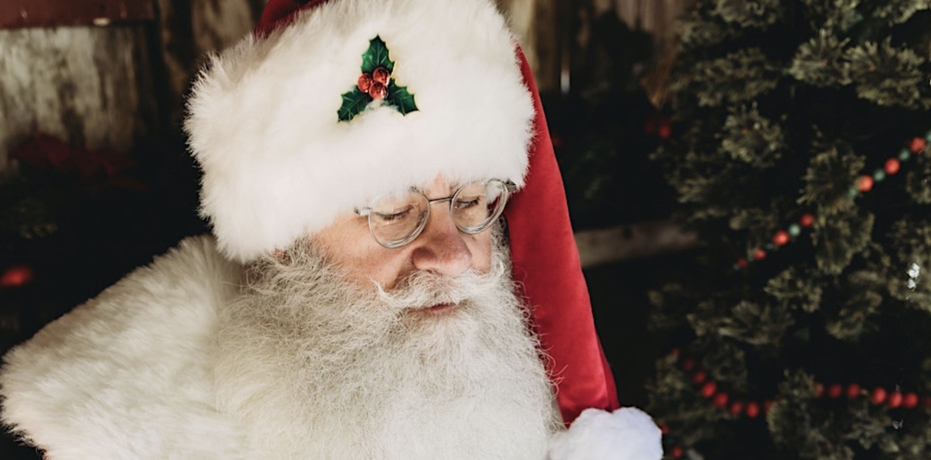 Breakfast with Santa at Joe Theismann's Restaurant