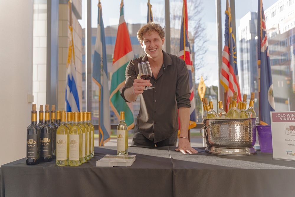 StrEATs Uncorked