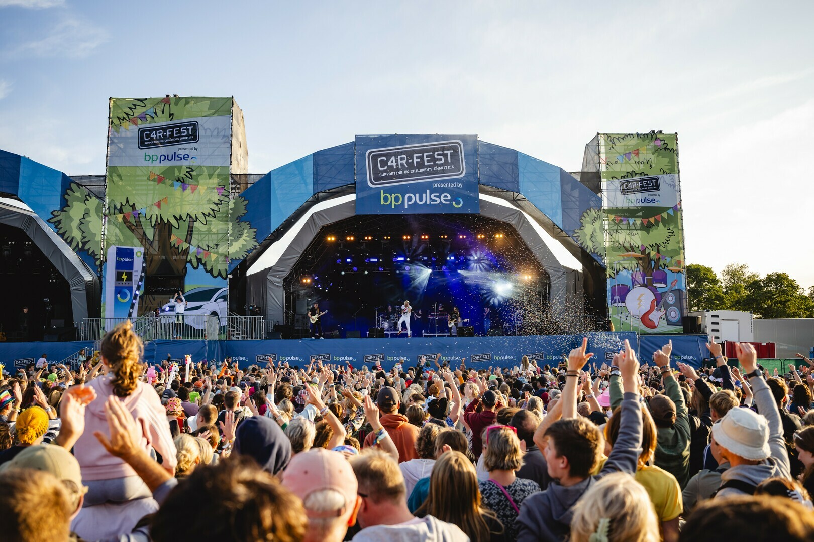 CarFest 2025 - CarFest 2025