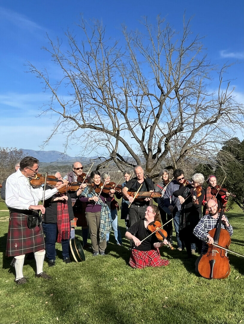 Stravaig: San Francisco Scottish Fiddlers led by Alasdair Fraser - Stravaig: San Francisco Scottish Fiddlers led by Alasdair Fraser