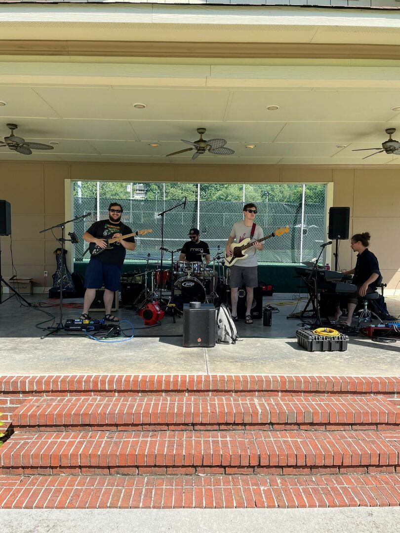 Food Truck Friday in Red Bank, TN - Food Truck Friday in Red Bank, TN