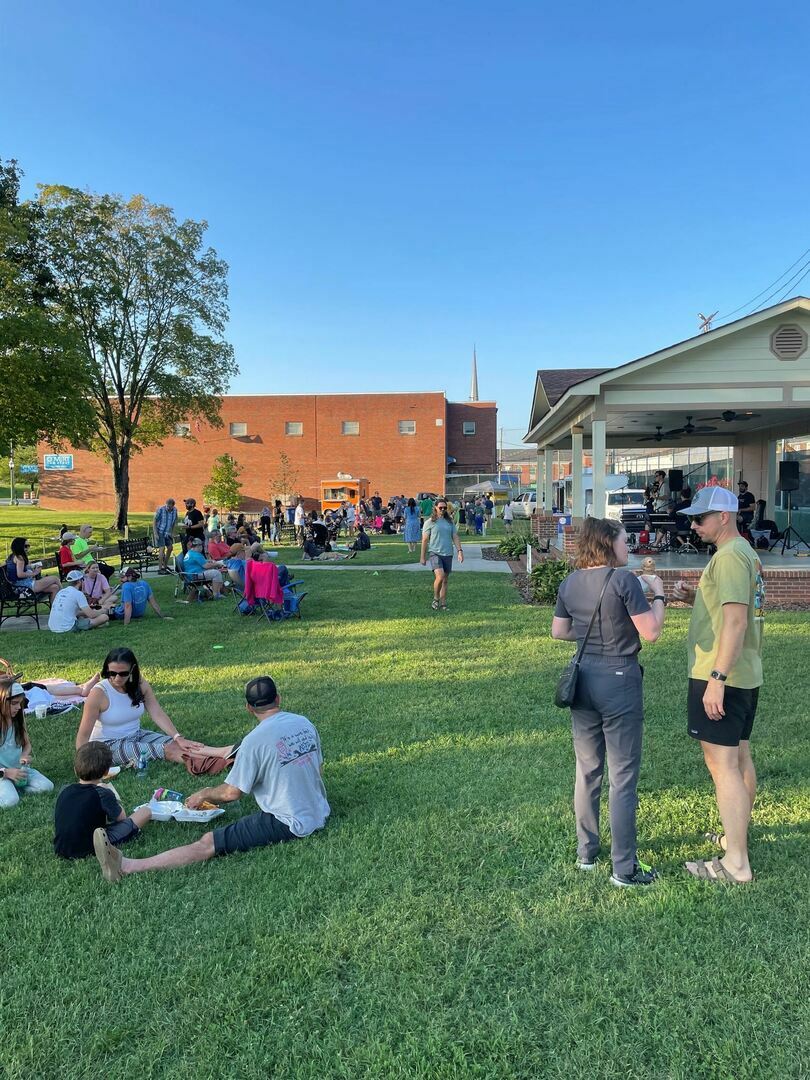 Food Truck Friday in Red Bank, TN - Food Truck Friday in Red Bank, TN