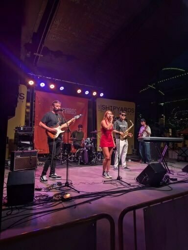 Local North Shore Artist, Zoe Twist, Celebrates Debut EP With Headline Show At The Fox - Local North Shore Artist, Zoe Twist, Celebrates Debut EP With Headline Show At The Fox