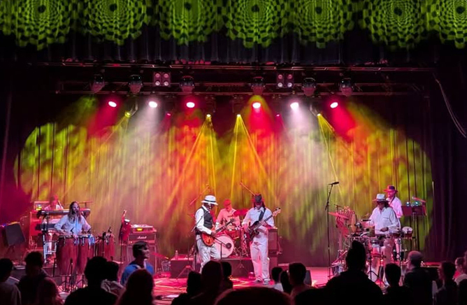 Amazing Santana Tribute-Santa Rios - Amazing Santana Tribute-Santa Rios