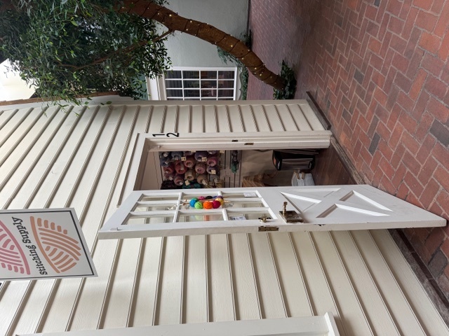 Worldwide Knit in Public Day - Worldwide Knit in Public Day