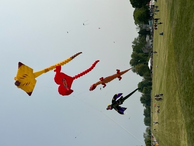 IKEA OUTTA SIGHT KITE FLIGHT - IKEA OUTTA SIGHT KITE FLIGHT