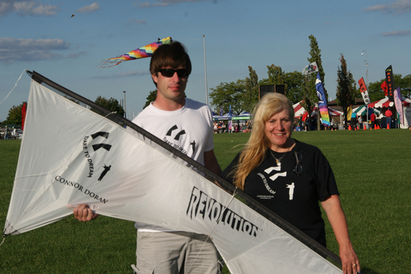 IKEA OUTTA SIGHT KITE FLIGHT - IKEA OUTTA SIGHT KITE FLIGHT