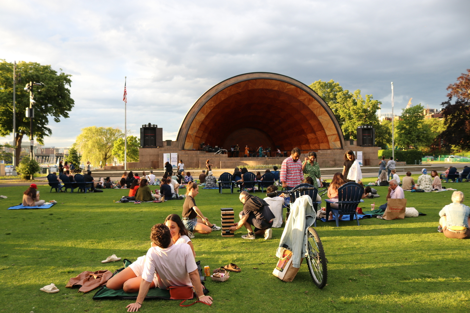 GroundBeat Concert Series: Salsa at the Shell