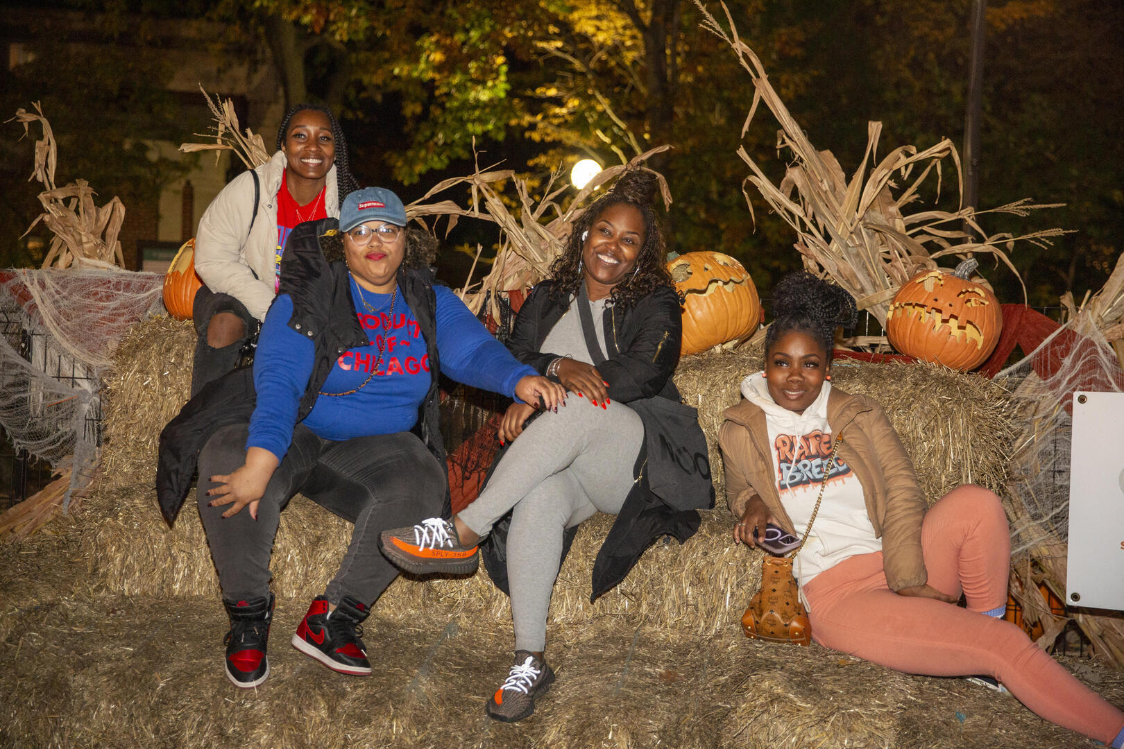 Adults Night Out: Howl-o-ween at Lincoln Park Zoo - Adults Night Out: Howl-o-ween at Lincoln Park Zoo