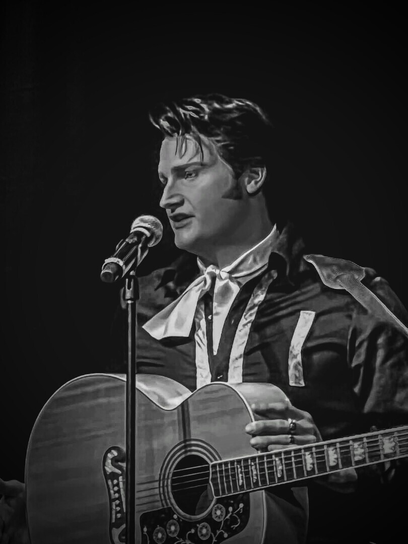 The Return Of The King: An Unrivaled Tribute To Elvis - The Return Of The King: An Unrivaled Tribute To Elvis