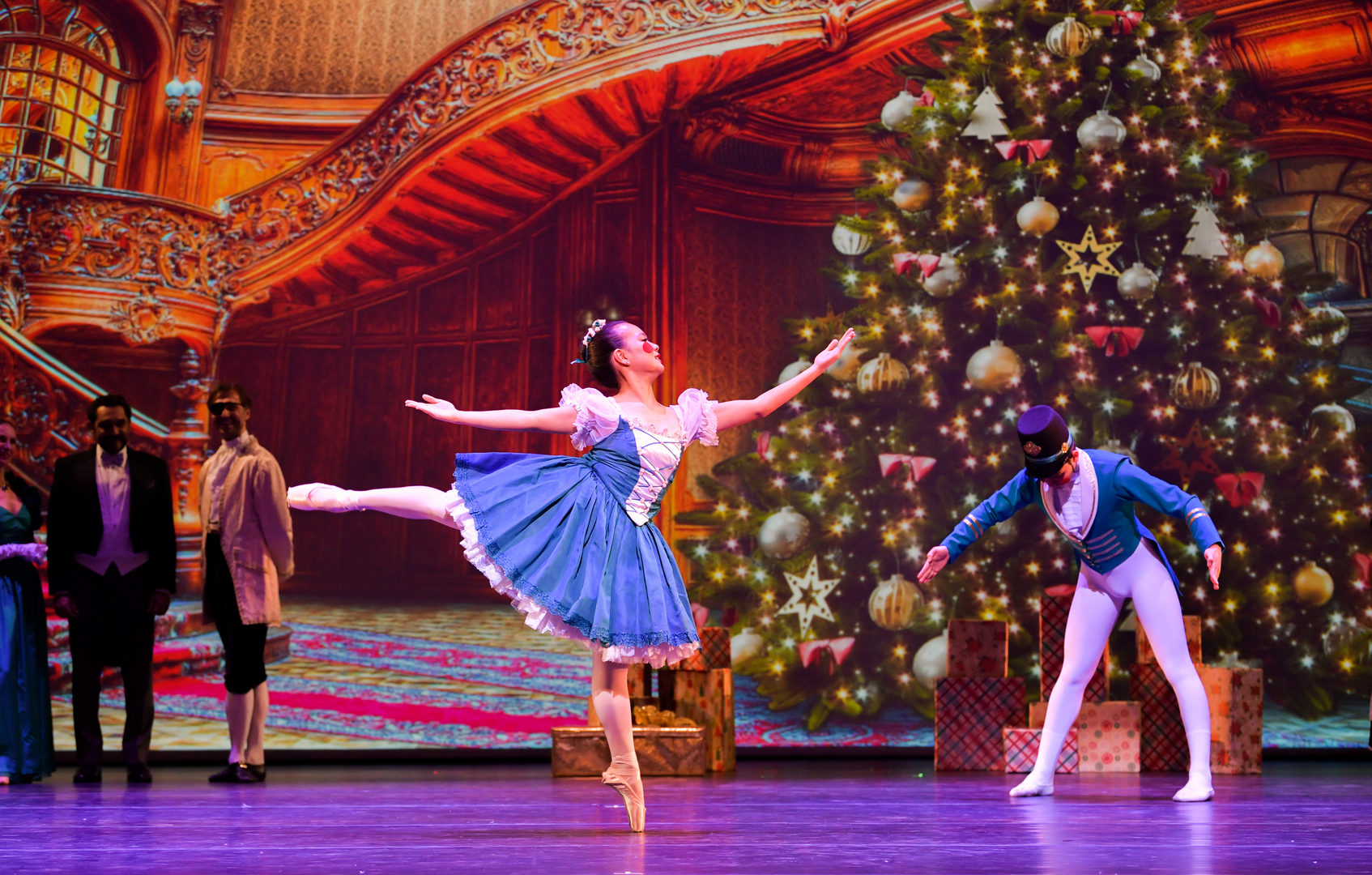 Nutcracker22-2331-2.jpg