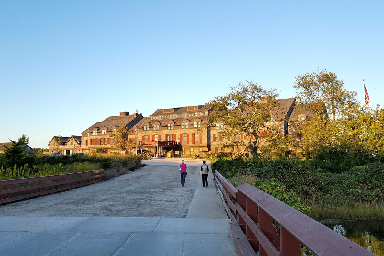 2025 Fireside Oyster Hour at Weekapaug Inn