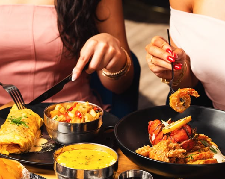 Kitchen + Kocktails Now Open in the Heart of River North!