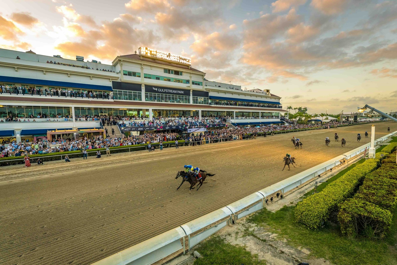 Farewell Summer Fest at Gulfstream Park l Saturday, September 13