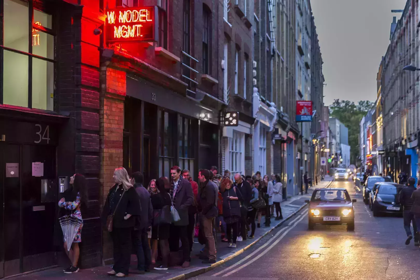 Secret Concert - DEBUT at Shoreditch Treehouse - Secret Concert - DEBUT at Shoreditch Treehouse