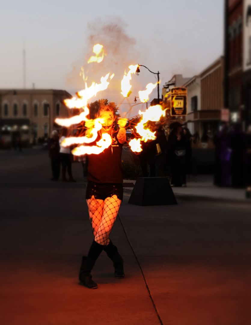 Wine Witches and Brews 2025, October 24, 2025, Indianola Iowa Downtown Square - Wine Witches and Brews 2025, October 24, 2025, Indianola Iowa Downtown Square