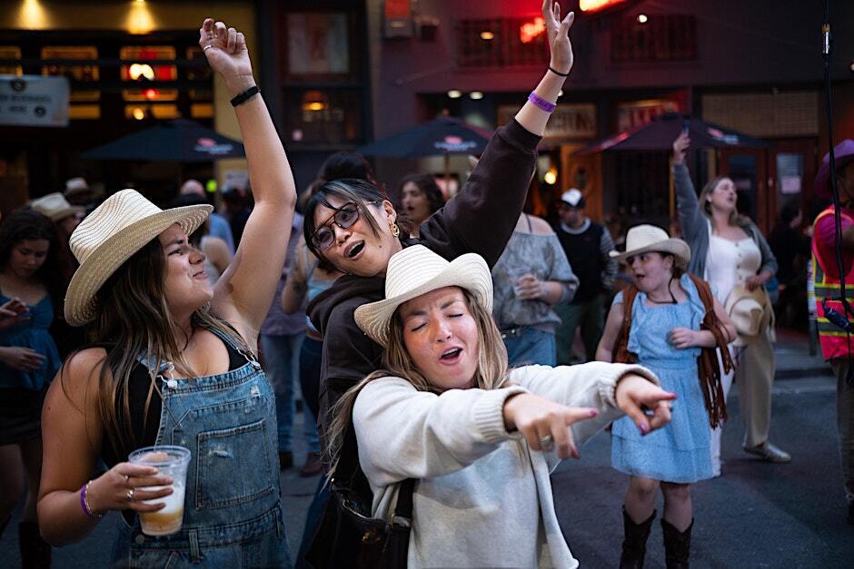 Downtown Hoedown on Front St. September 4th | 4-9pm - Downtown Hoedown on Front St. September 4th | 4-9pm