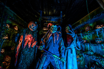 Cinema of Horrors Haunted House at Three Rivers Crossing – The Portland Area's #1 Haunted Attraction