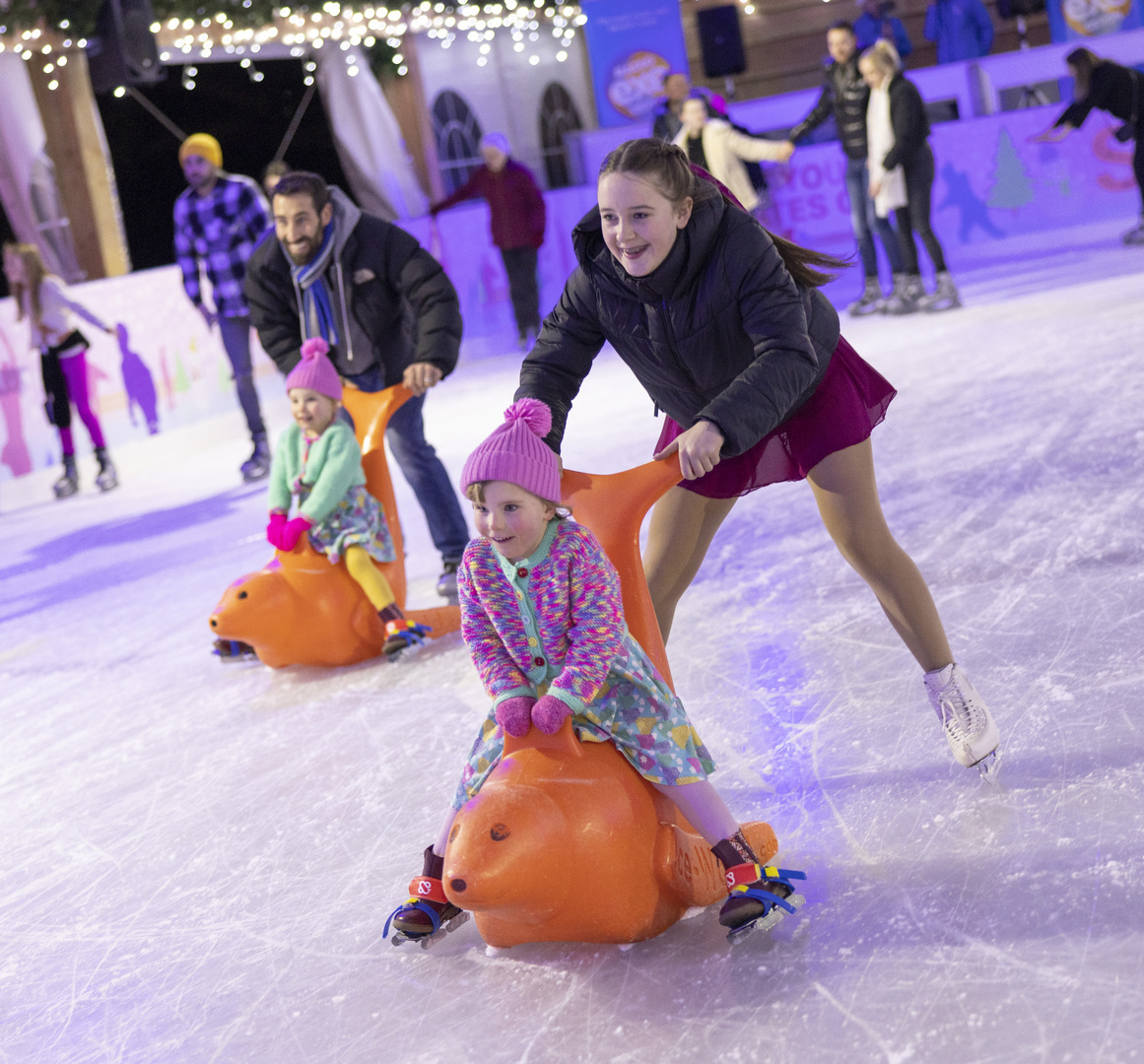 GET YOUR SKATES ON AS CLARKS VILLAGE’S ICE RINK RETURNS THIS CHRISTMAS