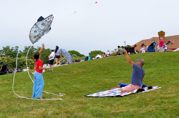 Newport Kite Festival 40th Anniversary - Newport Kite Festival 40th Anniversary