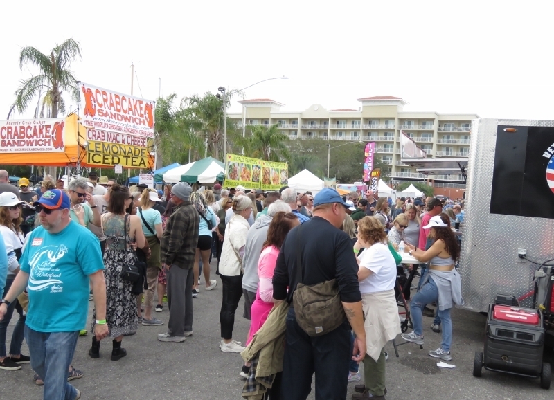 Art and Seafood on the Waterfront presented by Golf Cart Superstore - Art and Seafood on the Waterfront presented by Golf Cart Superstore
