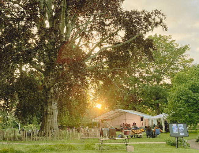 Folk at The Wardrobe