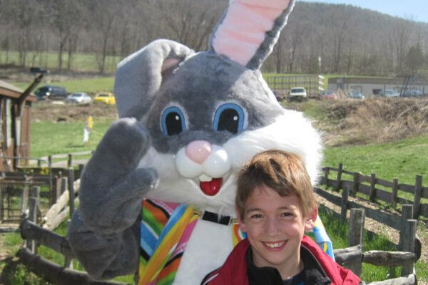 Easter EGG-stravaganza Festival at Heaven Hill Farm - Easter EGG-stravaganza Festival at Heaven Hill Farm