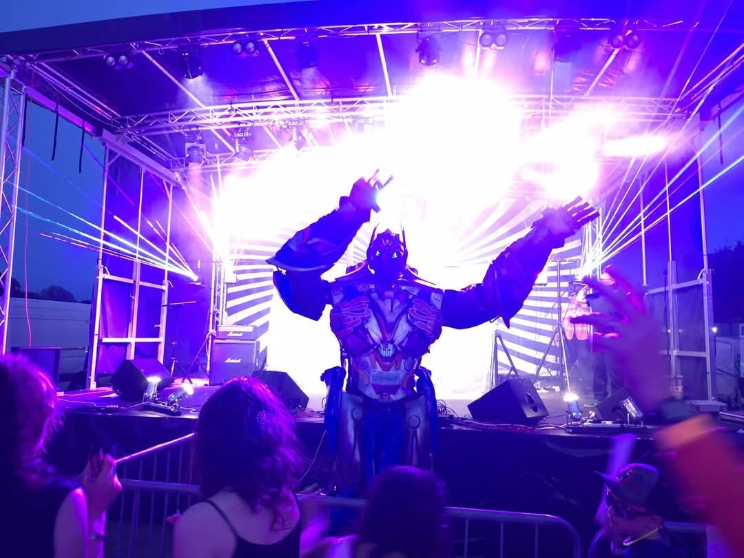 Totally 90s Festival - Totally 90s Festival