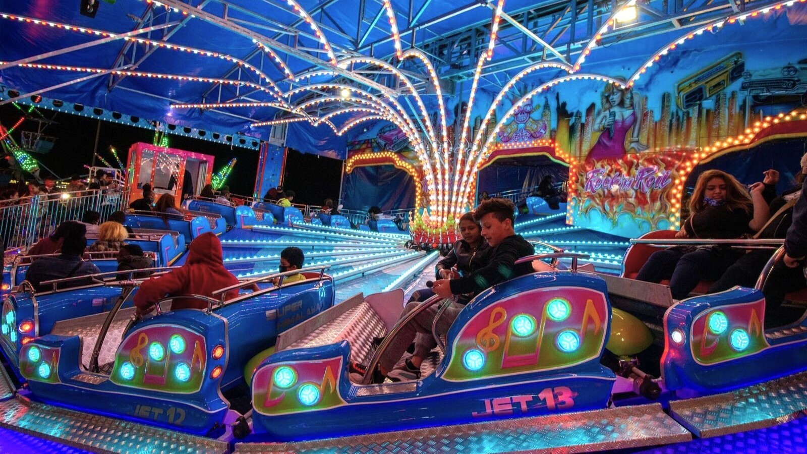 Lake Wales Carnival at Eagle Ridge Mall - Lake Wales Carnival at Eagle Ridge Mall