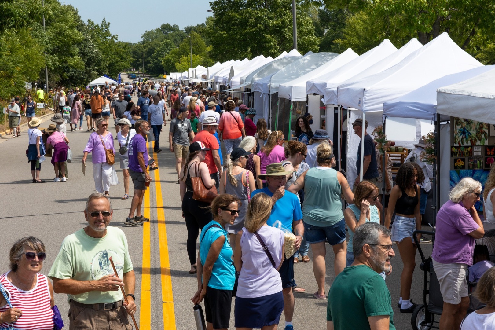 Agora Art Fair - Agora Art Fair