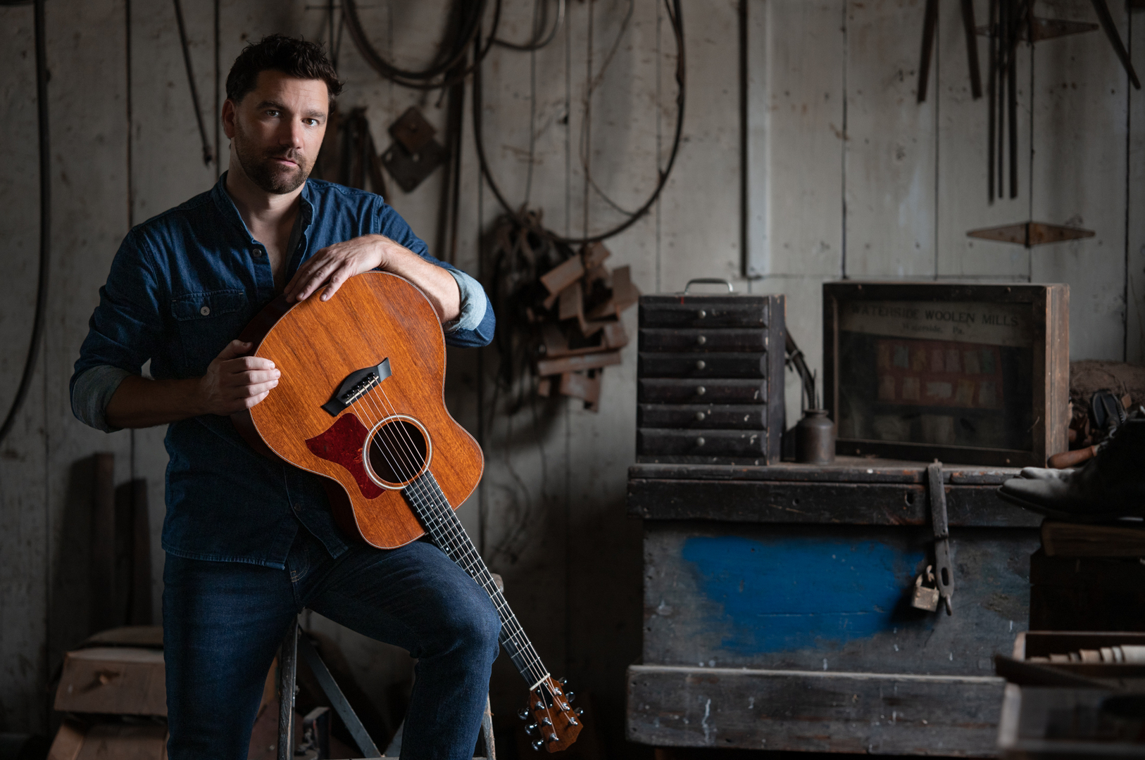 Eli Lev (folk pop musician) at Old Bust Head Brewing Company