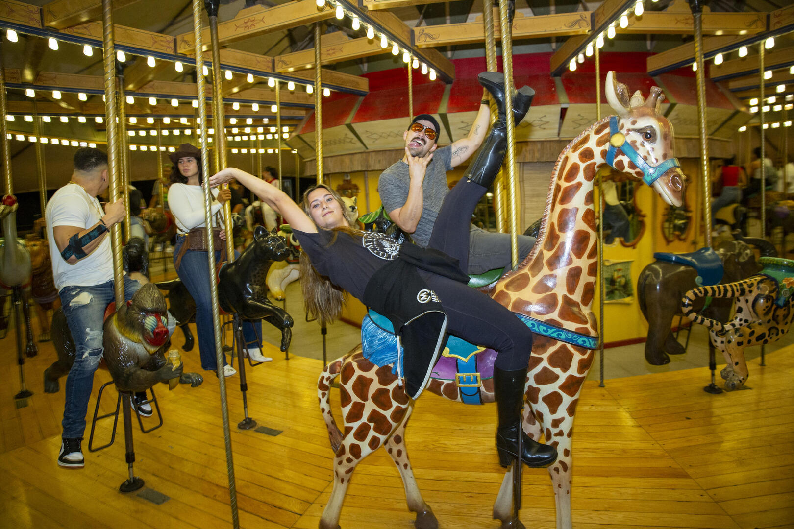 Adults Night Out: Block Party at Lincoln Park Zoo - Adults Night Out: Block Party at Lincoln Park Zoo
