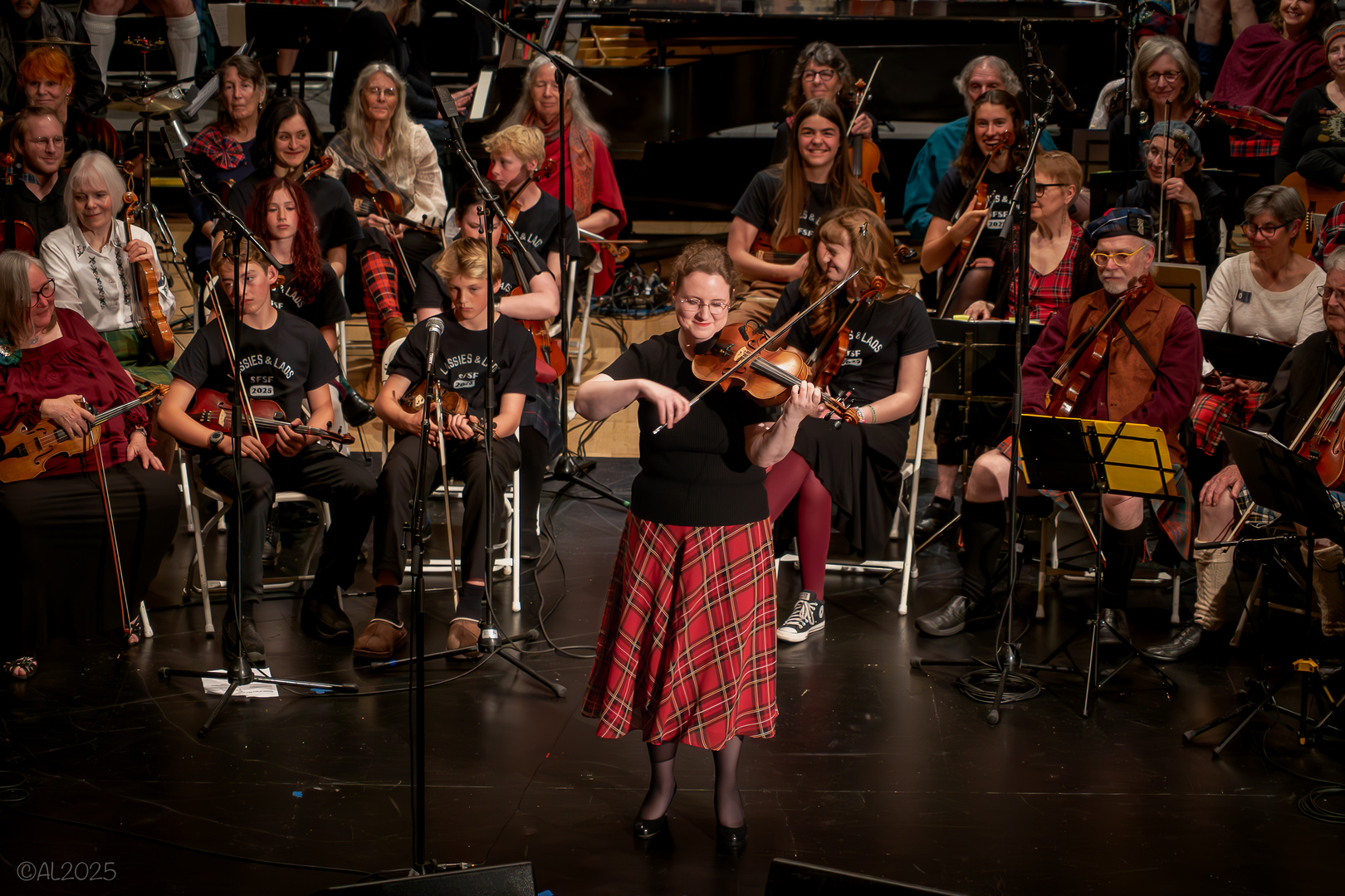 SF Scottish Fiddlers Stravaig Spring Concerts led by Caroline McCaskey - SF Scottish Fiddlers Stravaig Spring Concerts led by Caroline McCaskey