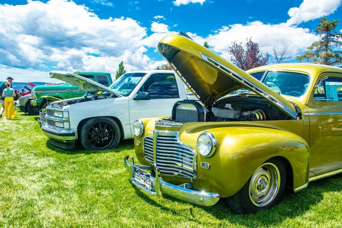 Freedom, Farms & Classic Cars in the Country - Freedom, Farms & Classic Cars in the Country