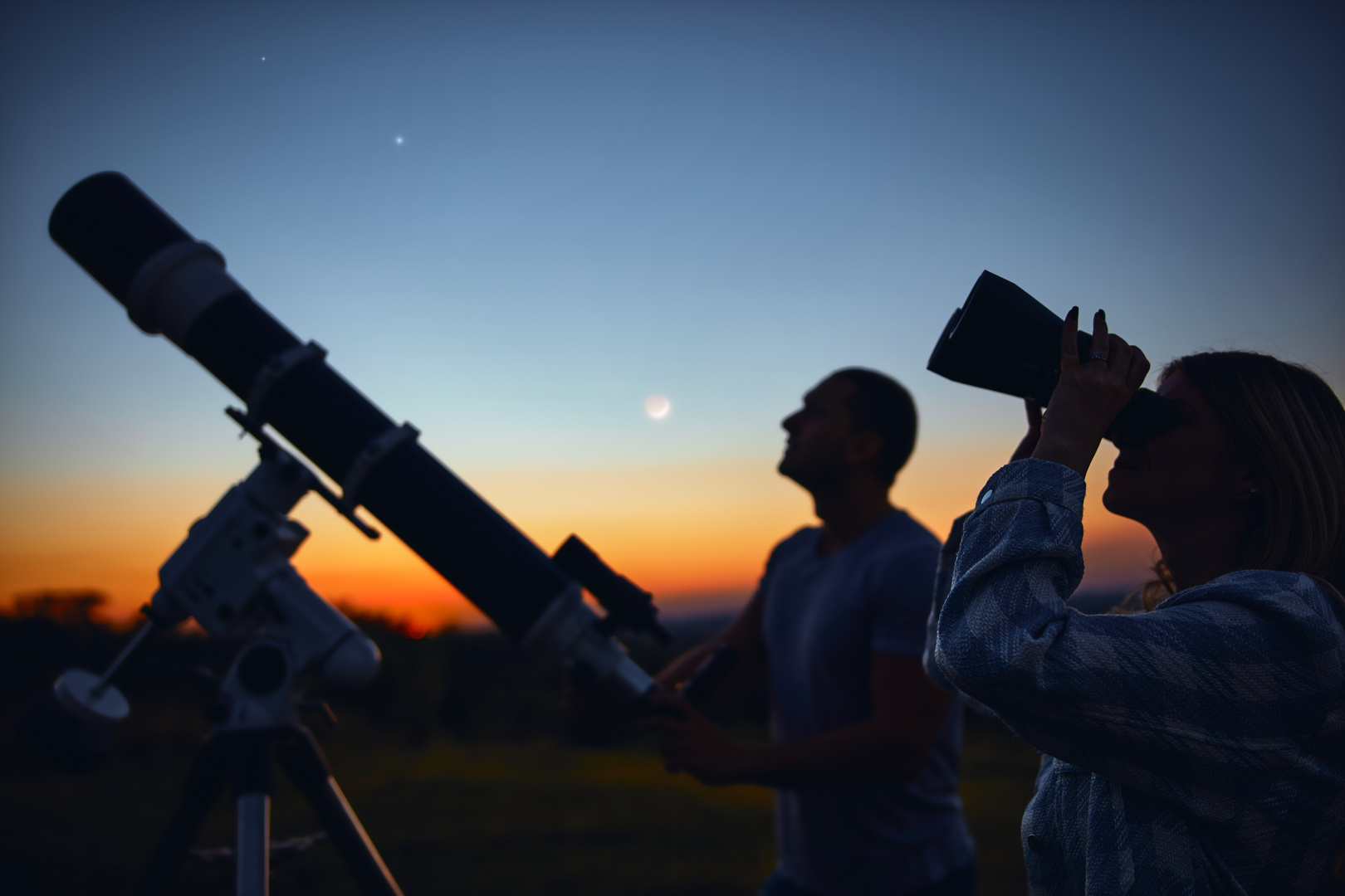Celestial Sips: Stargazing in the Vineyard - Celestial Sips: Stargazing in the Vineyard