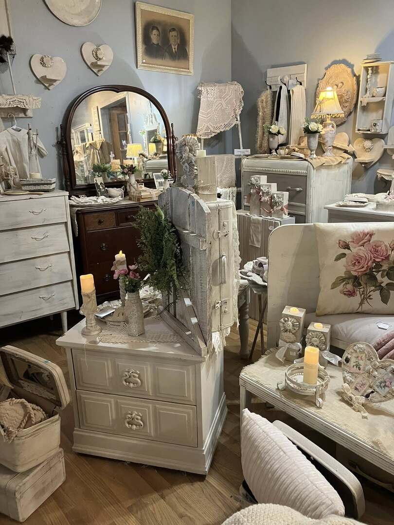 Cody Wy Little Red Truck SPRING Cottage Market - Cody Wy Little Red Truck SPRING Cottage Market