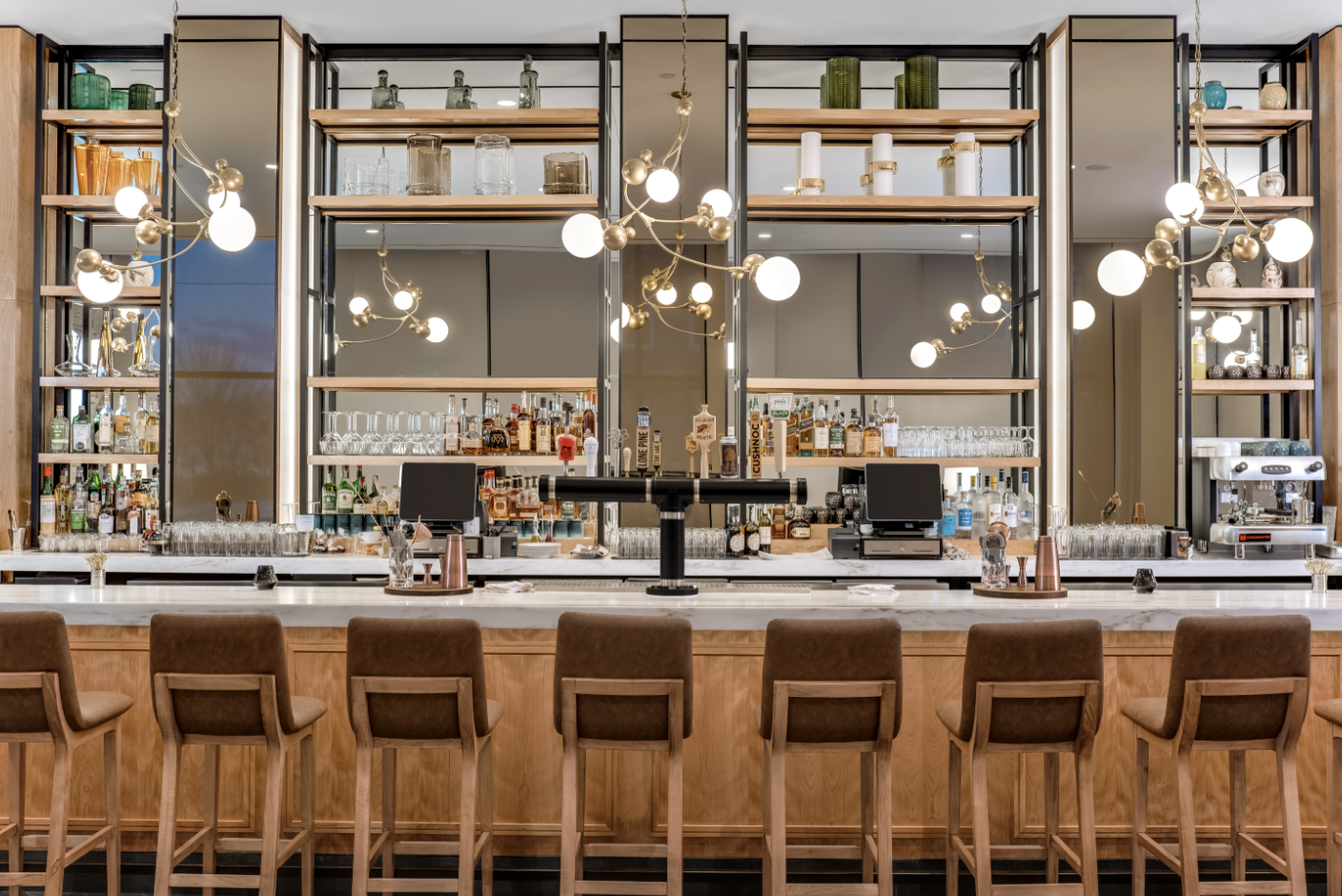 Front & Main's TikiTakeover pop-up: Flamingo & Mint
