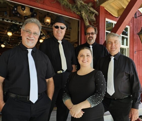 Midnight Blue LIVE @ The Salem Fair!