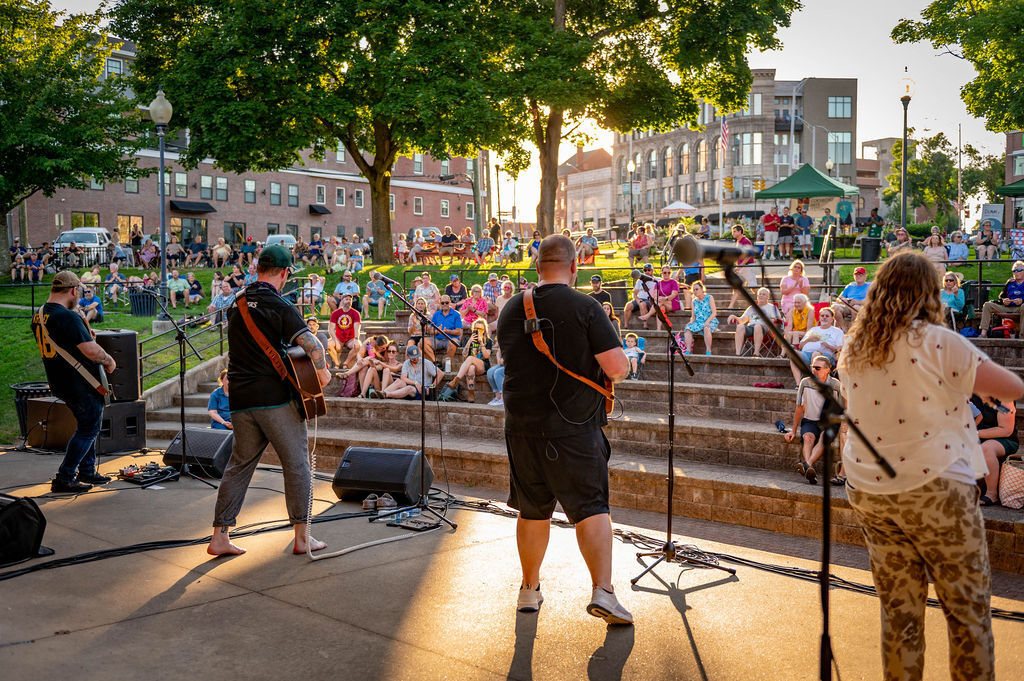 Cochecho Arts Festival Headliner Series - Cochecho Arts Festival Headliner Series