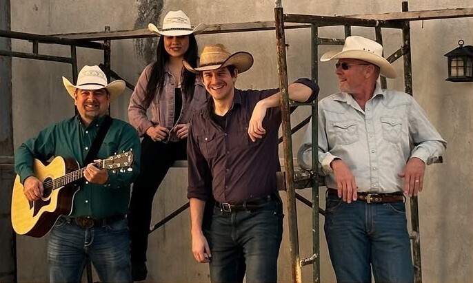 Unwound: George Strait Experience