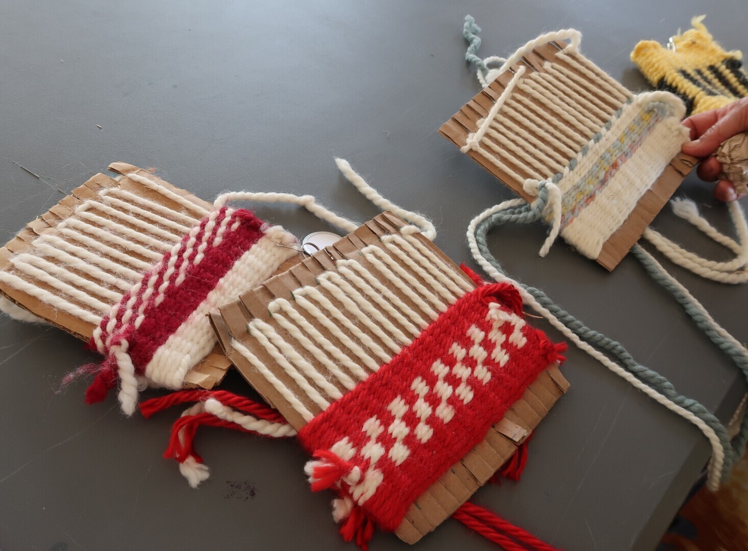 Weave a Small Coast Salish Wool Bag with Jordan Dawson - Weave a Small Coast Salish Wool Bag with Jordan Dawson