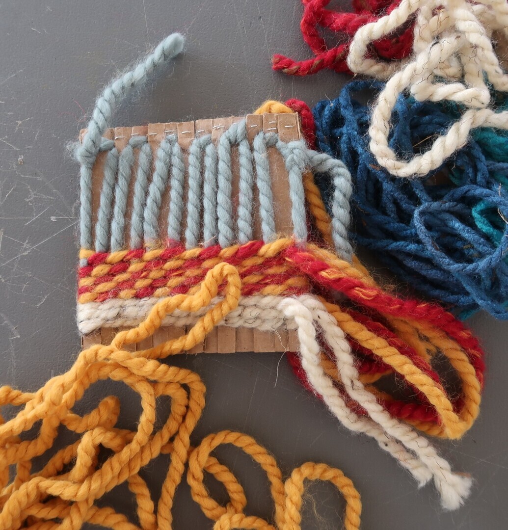 Weave a Small Coast Salish Wool Bag with Jordan Dawson - Weave a Small Coast Salish Wool Bag with Jordan Dawson