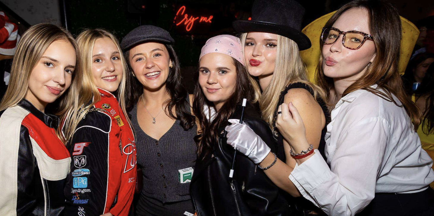 Crawlloween: West Loop Halloween Bar Crawl on Saturday 10/31