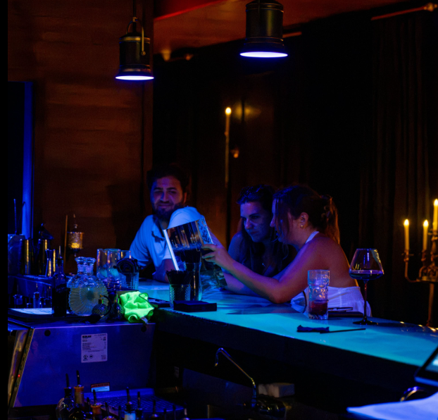10/31 Singles Costume Party @ The Refinery 8-10P